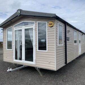 Swift Bordeaux – Élégance & Confort Contemporain