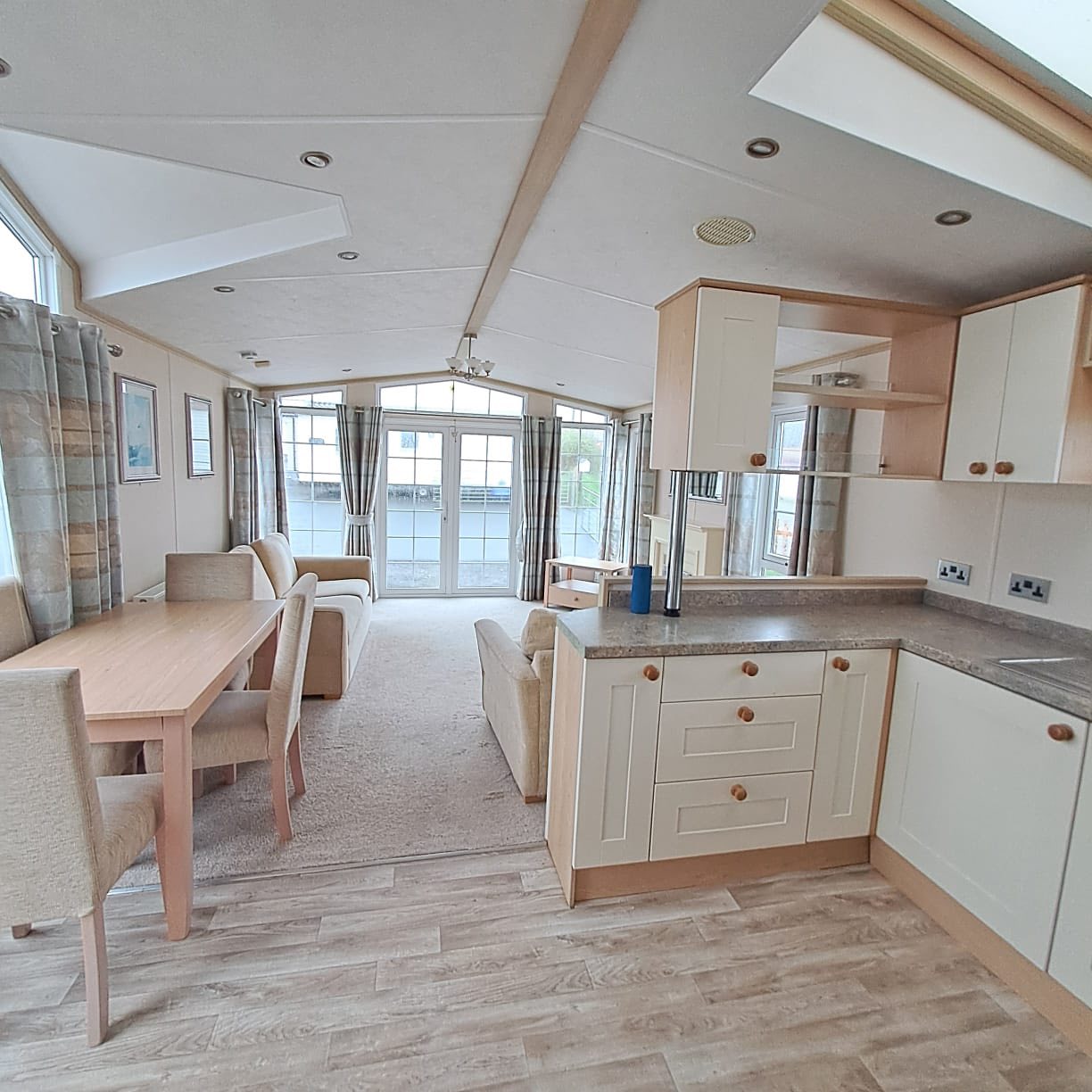 Pemberton Serena – Élégance Résidentielle & Confort Absolu – Image 2