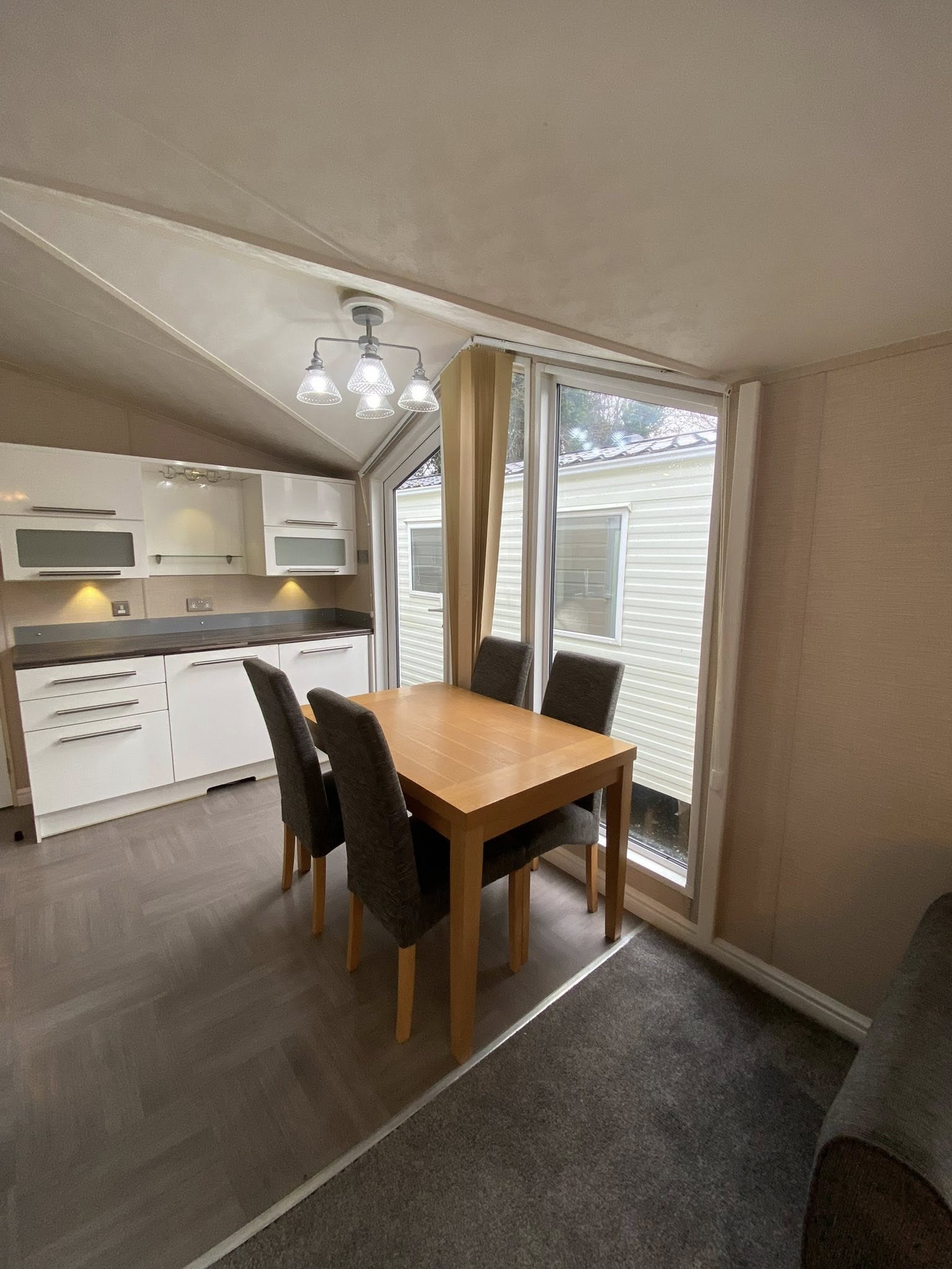 Willerby The Vision – Mobil-home 2 chambres 43x13, pack hiver, chauffage central, double vitrage – Image 19