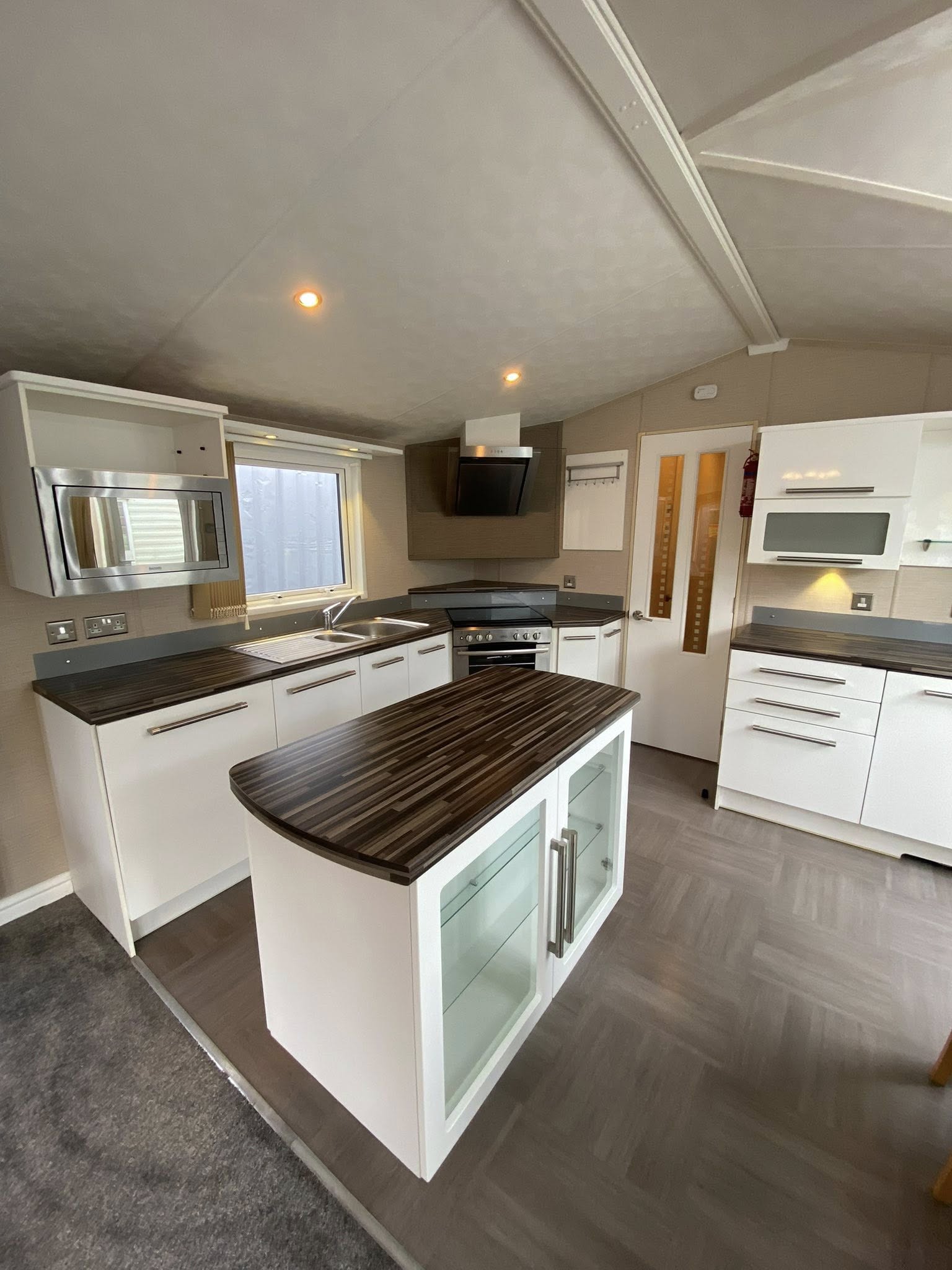 Willerby The Vision – Mobil-home 2 chambres 43×13, pack hiver, chauffage central, double vitrage