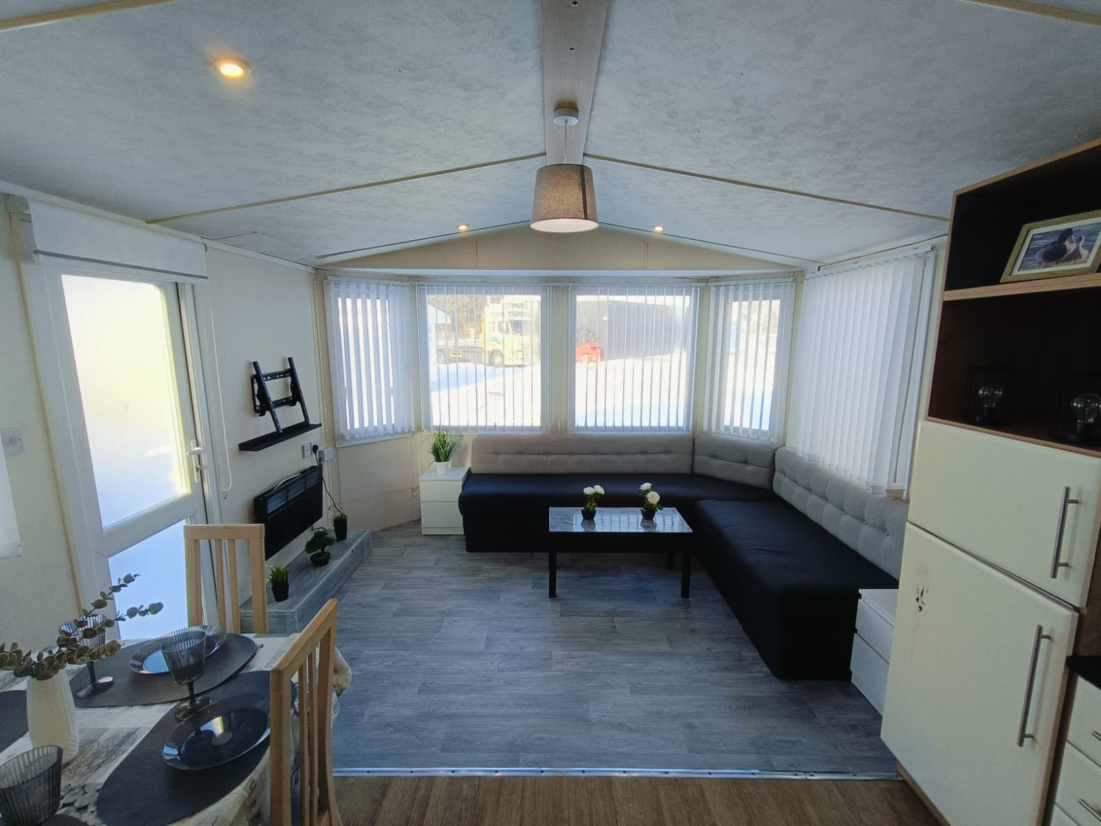 Maison Mobile Omar Adagio – 10.8m, 2 Chambres, 2 Salles de Bain, Chauffage Gaz, Isolée – Image 5